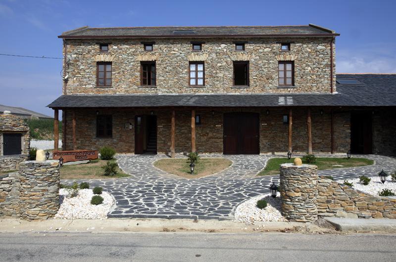 Hotel Y Apartamentos Penarronda Playa Castropol Exteriör bild